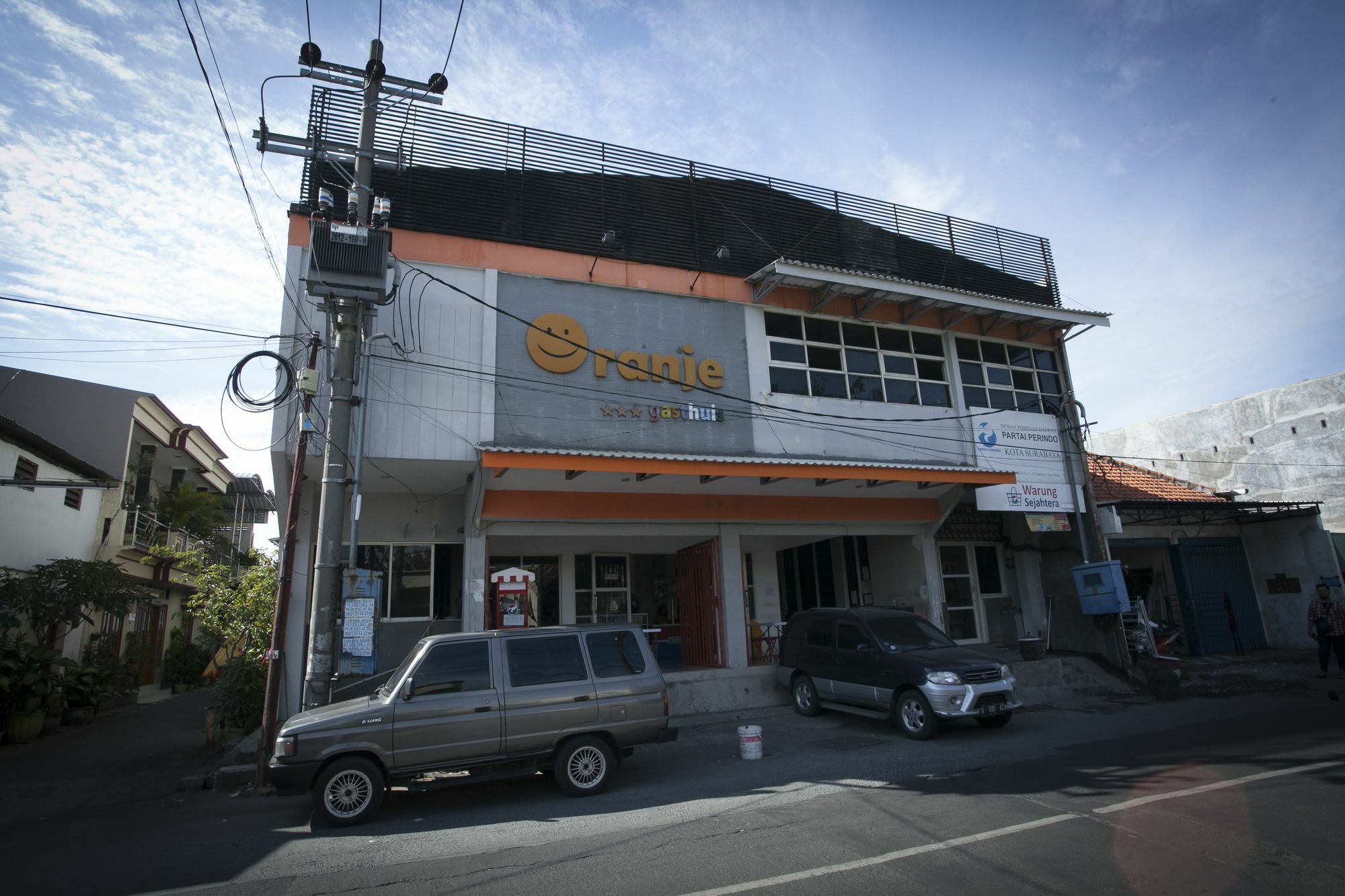 Reddoorz At Siwalankerto Surabaya Hotel Exterior foto